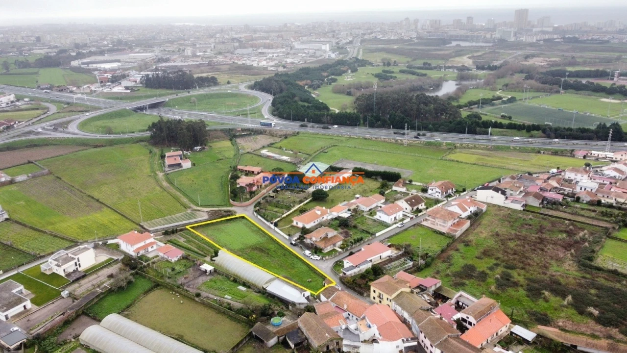 Terreno para Venda em Póvoa de Varzim, Beiriz e Argivai Foto 1