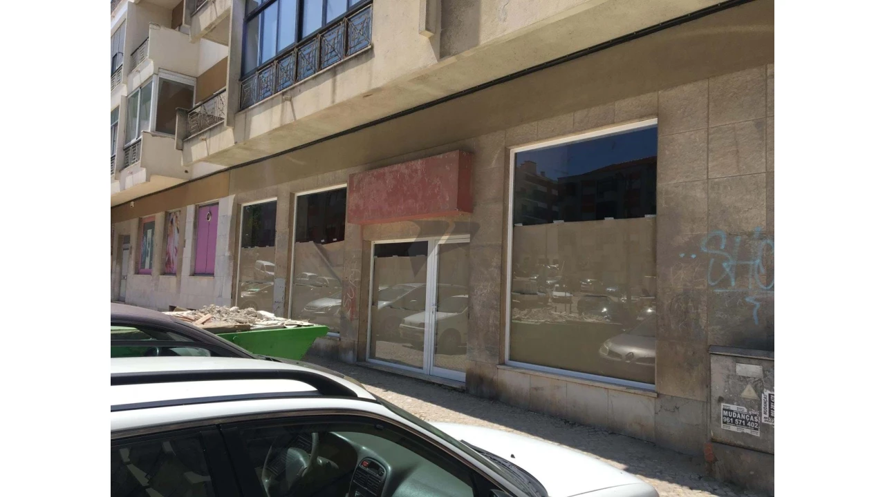 Negócio para Venda em Alto do Seixalinho, Santo André e Verderena Foto 1