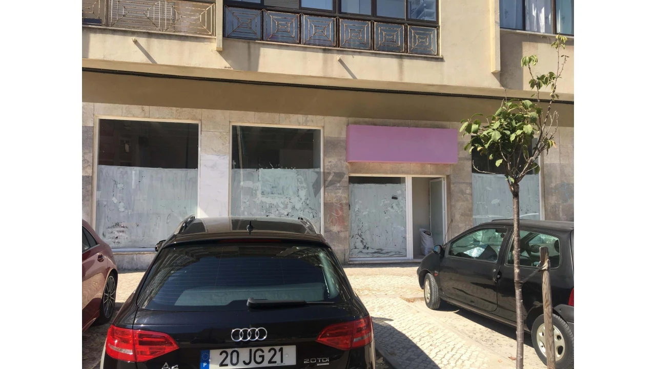 Negócio para Venda em Alto do Seixalinho, Santo André e Verderena Foto 13