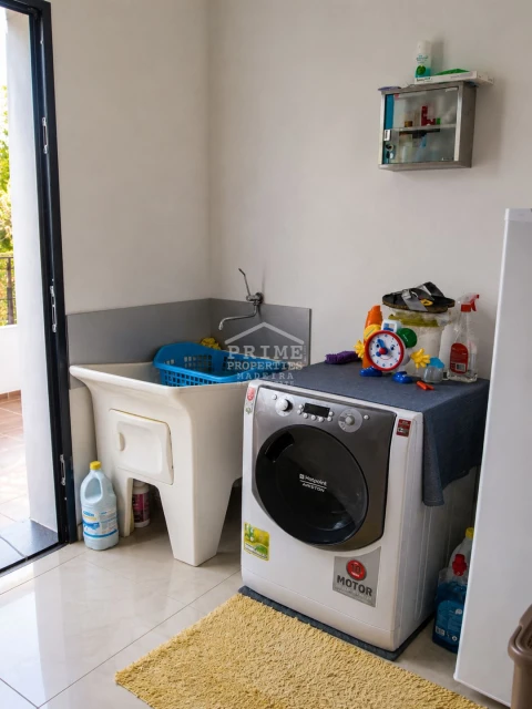 Moradia T3 para Venda em Santo Antonio