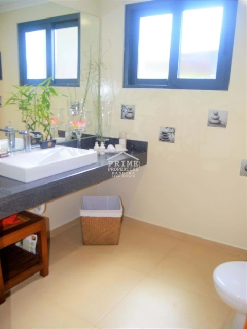 Moradia T3 para Venda em Santo Antonio