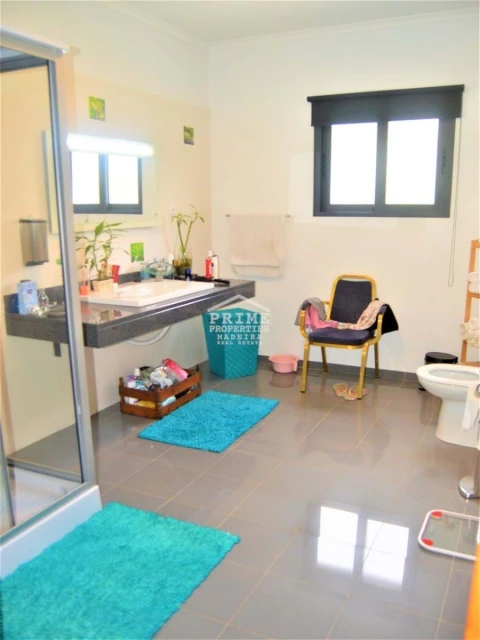 Moradia T3 para Venda em Santo Antonio