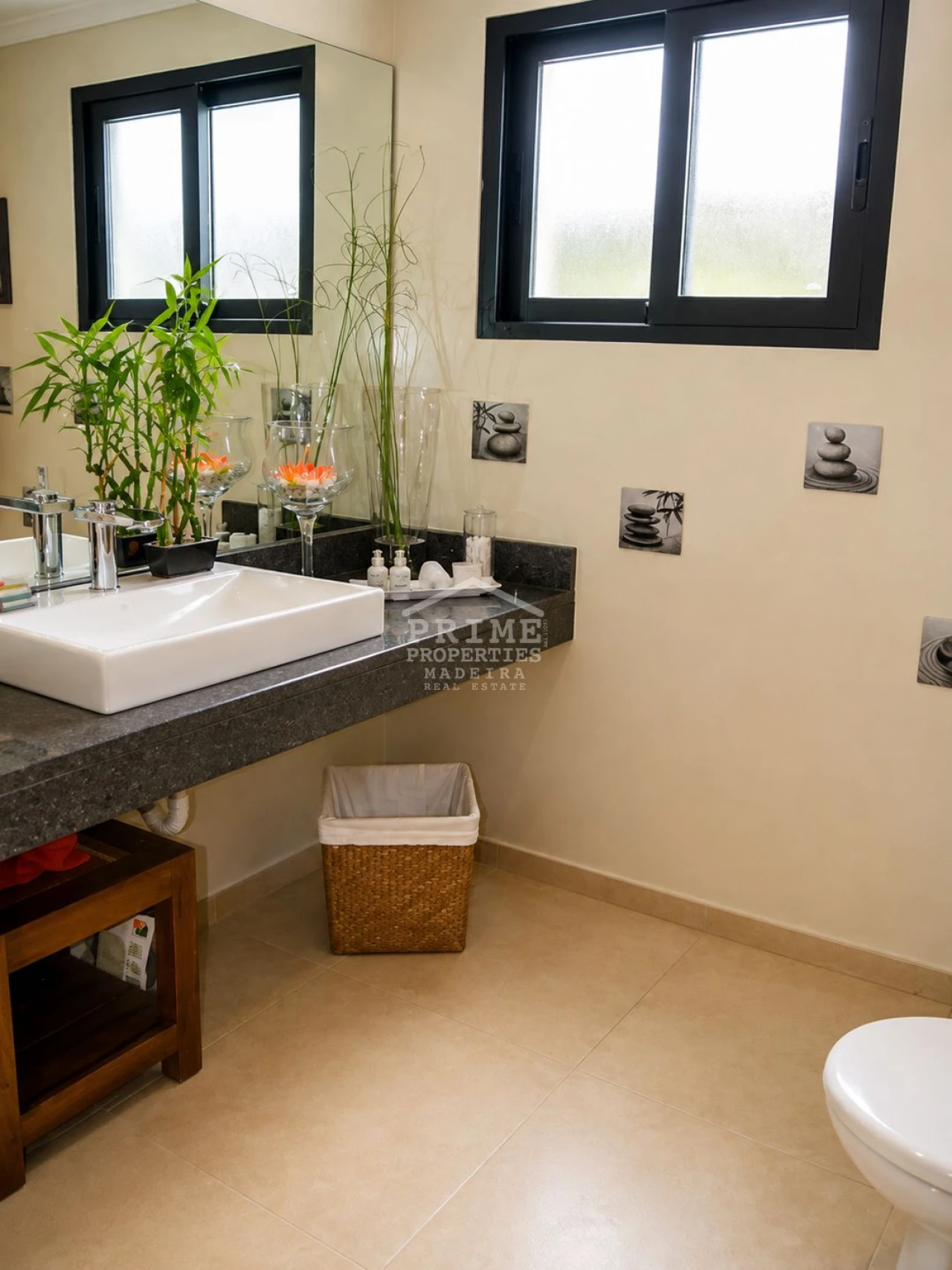 Moradia T3 para Venda em Santo Antonio Foto 18