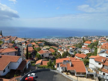 Moradia T5 para Venda em Monte