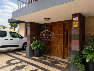 Moradia T5 para Venda em Monte
