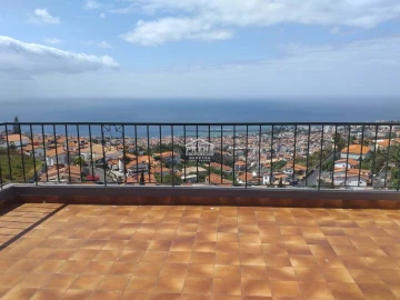 Moradia T5 para Venda em Monte