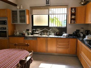 Moradia T5 para Venda em Monte