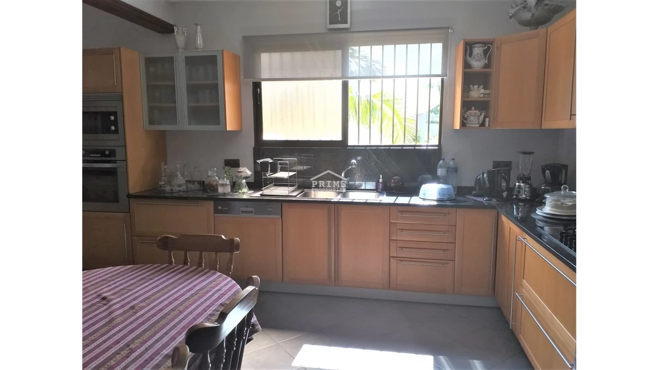 Moradia T5 para Venda em Monte Foto 12