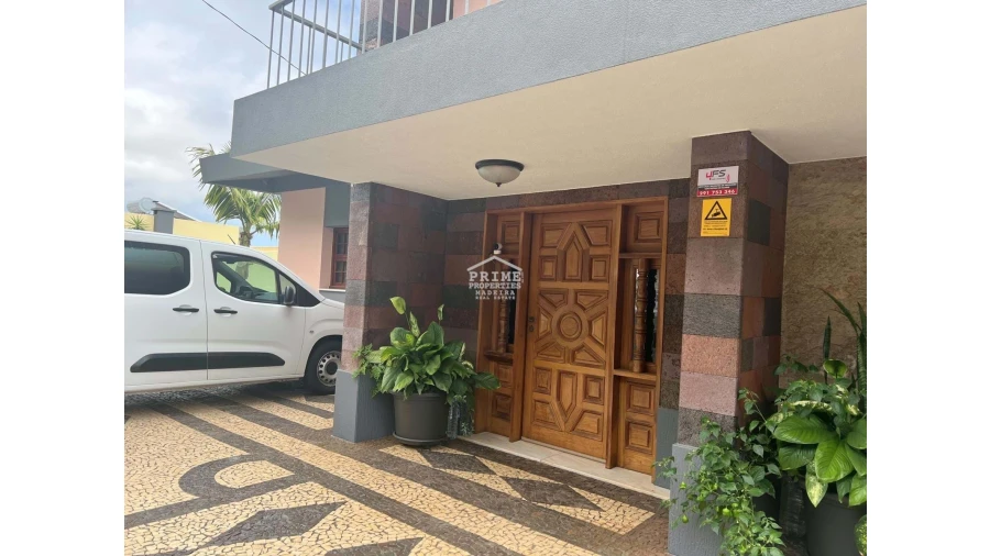 Moradia T5 para Venda em Monte Foto 3