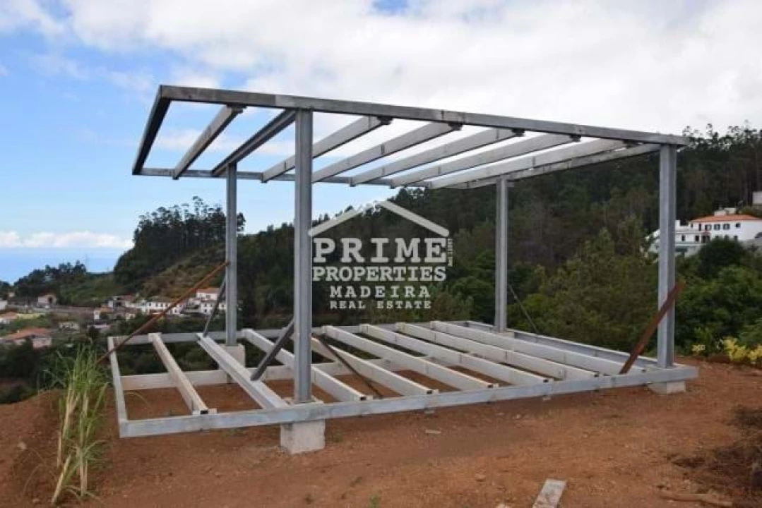 Terreno para Venda em Camacha Foto 2