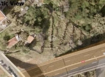 Terreno para Venda em Caniço