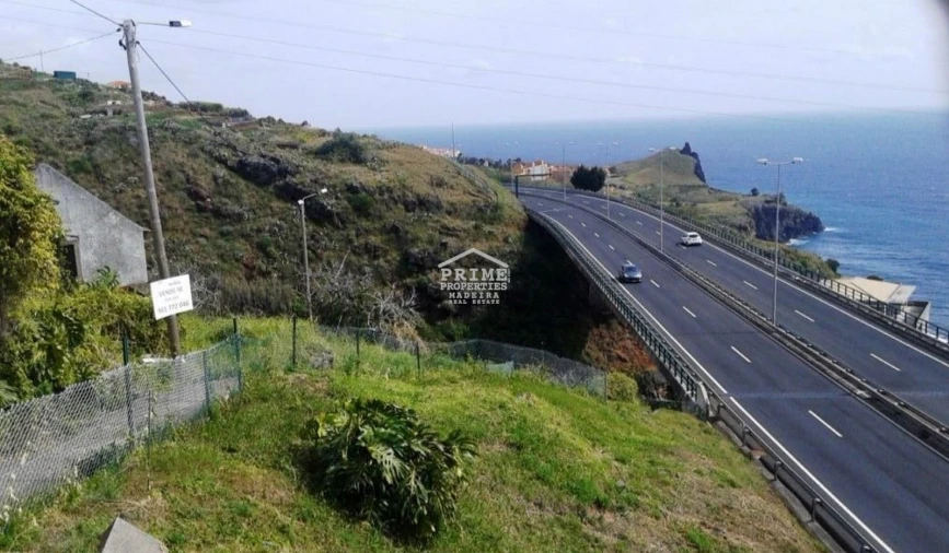 Terreno para Venda em Caniço Foto 6