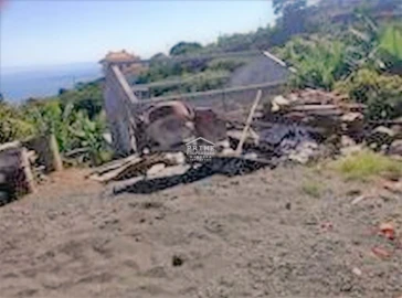 Terreno para Venda em Santa Cruz