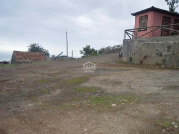 Terreno para Venda em Santa Cruz