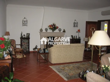Moradia T7 para Venda em Ferreira do Alentejo e Canhestros
