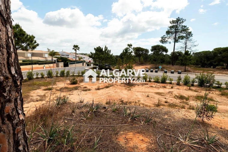 Terreno para Venda em Almancil Foto 3