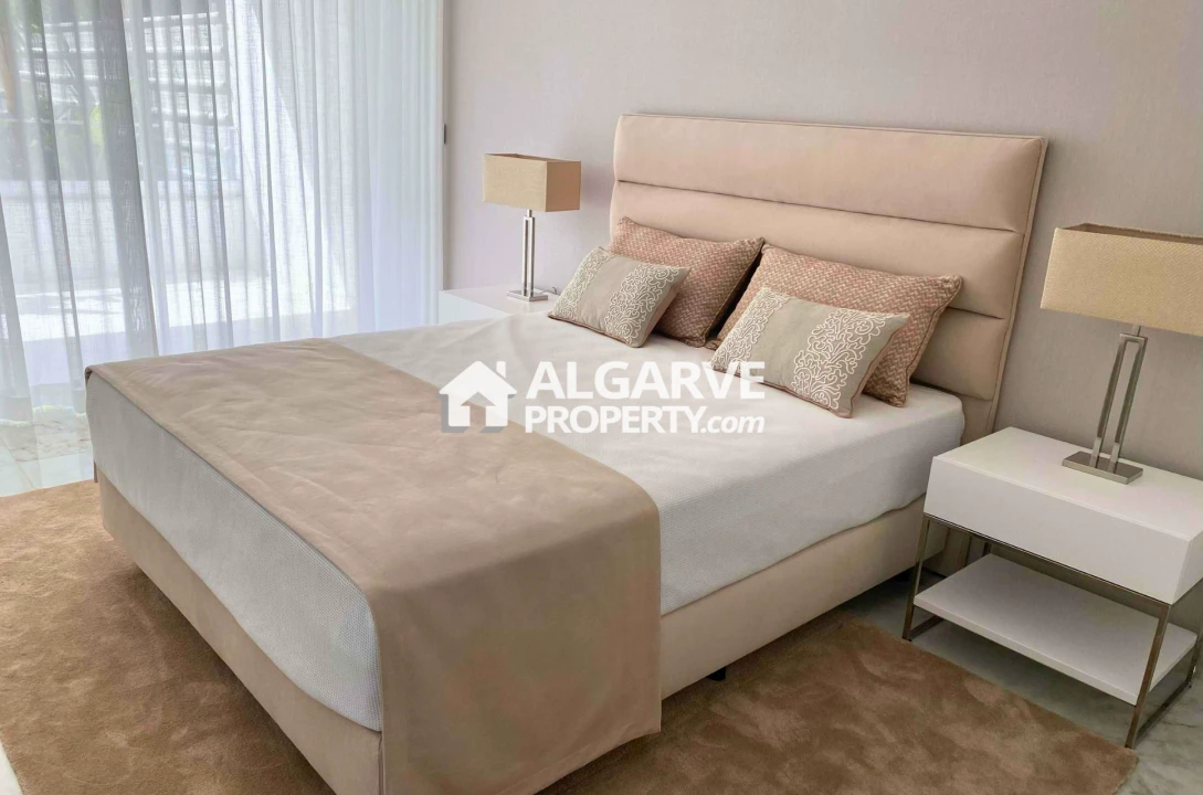 Apartamento T2 para Venda em Lagos (São Sebastião e Santa Maria) Foto 4