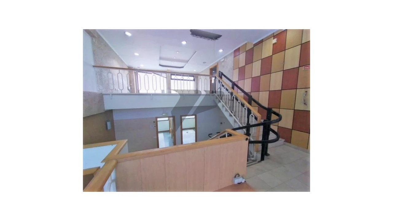 Negócio para Venda em Alto do Seixalinho, Santo André e Verderena Foto 6