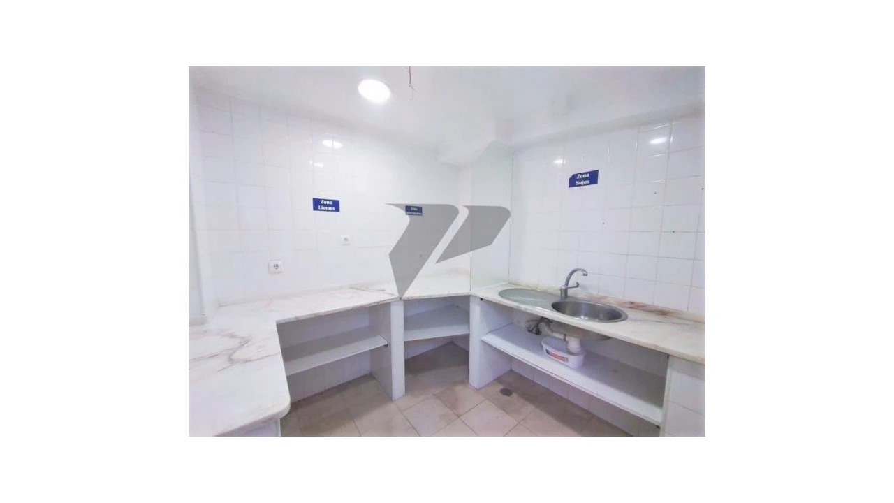 Negócio para Venda em Alto do Seixalinho, Santo André e Verderena Foto 22