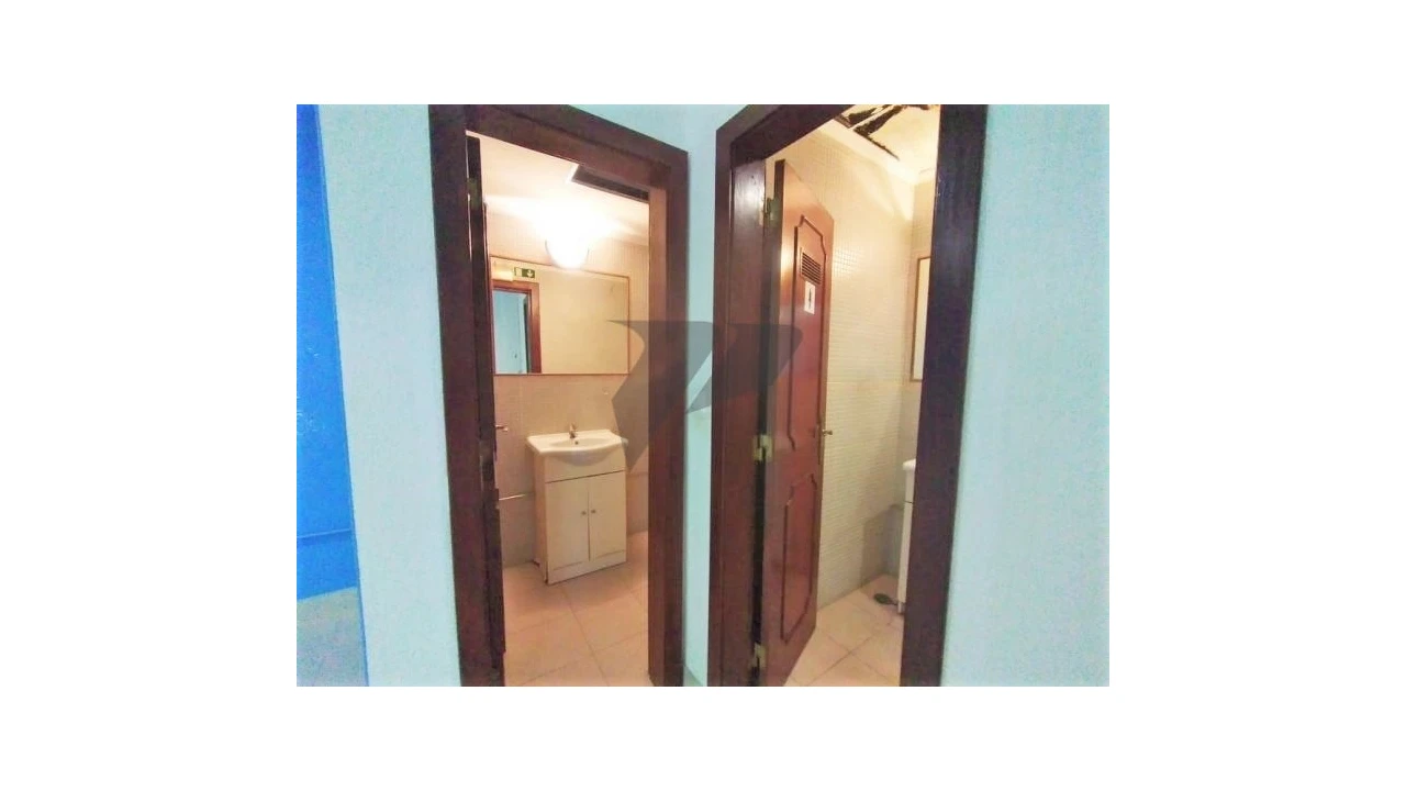 Negócio para Venda em Alto do Seixalinho, Santo André e Verderena Foto 29