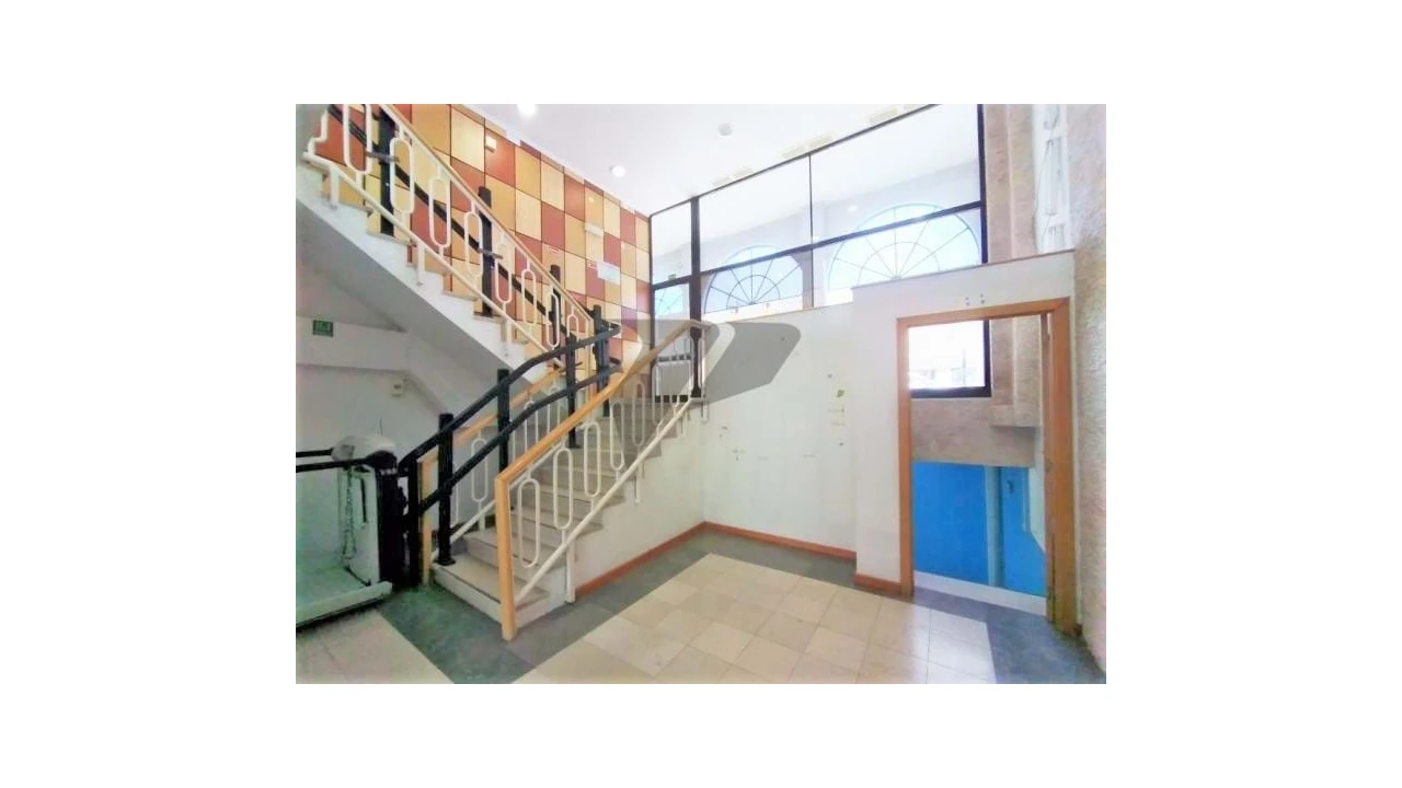 Negócio para Venda em Alto do Seixalinho, Santo André e Verderena Foto 37