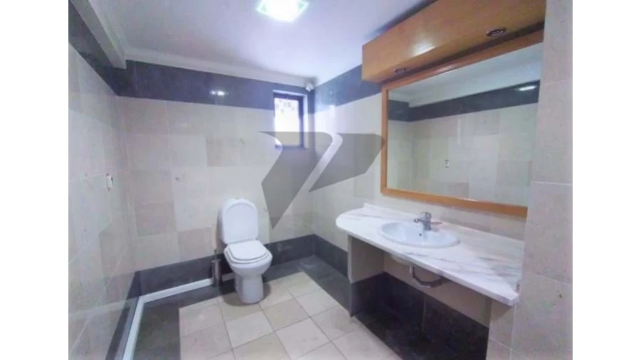 Negócio para Venda em Alto do Seixalinho, Santo André e Verderena Foto 9