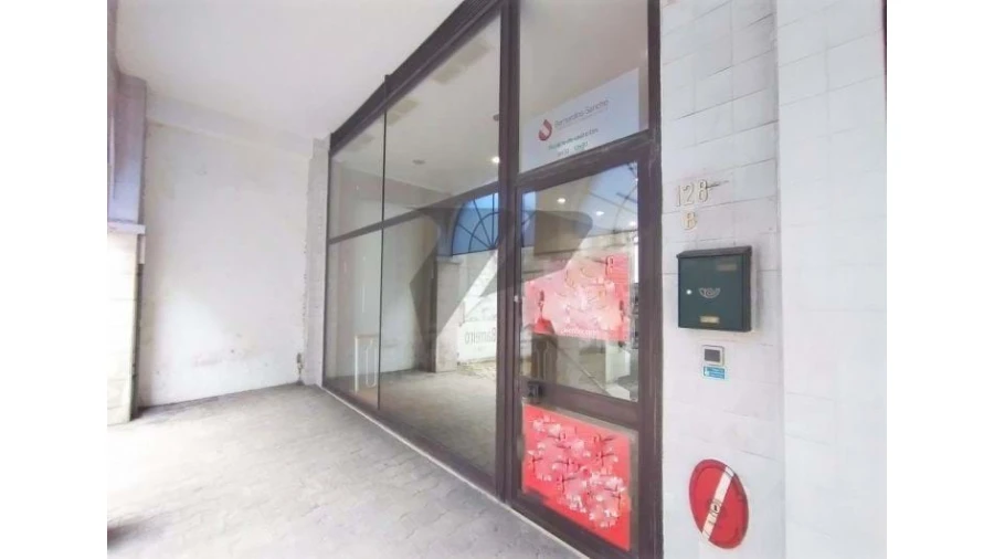 Negócio para Venda em Alto do Seixalinho, Santo André e Verderena Foto 4