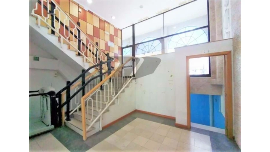 Negócio para Venda em Alto do Seixalinho, Santo André e Verderena Foto 37