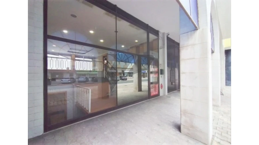 Negócio para Venda em Alto do Seixalinho, Santo André e Verderena Foto 3