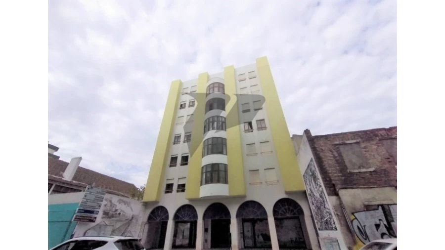 Negócio para Venda em Alto do Seixalinho, Santo André e Verderena