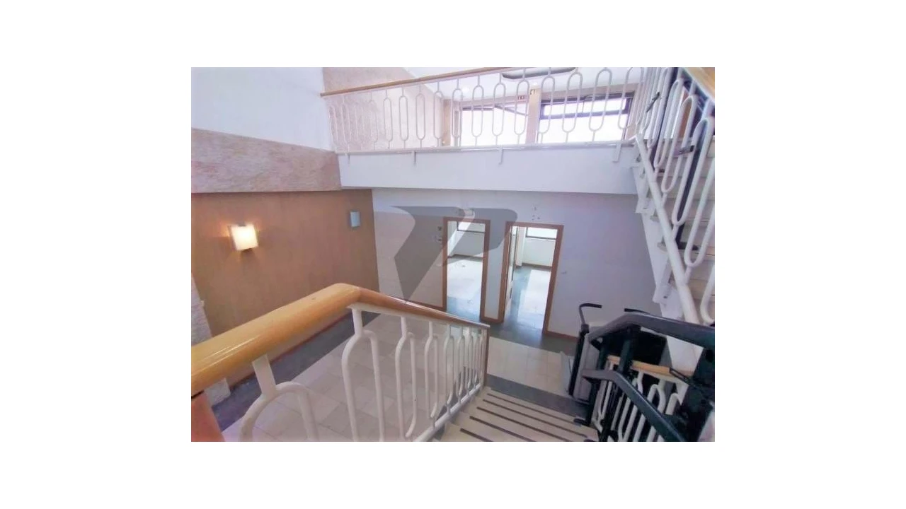 Negócio para Venda em Alto do Seixalinho, Santo André e Verderena Foto 15