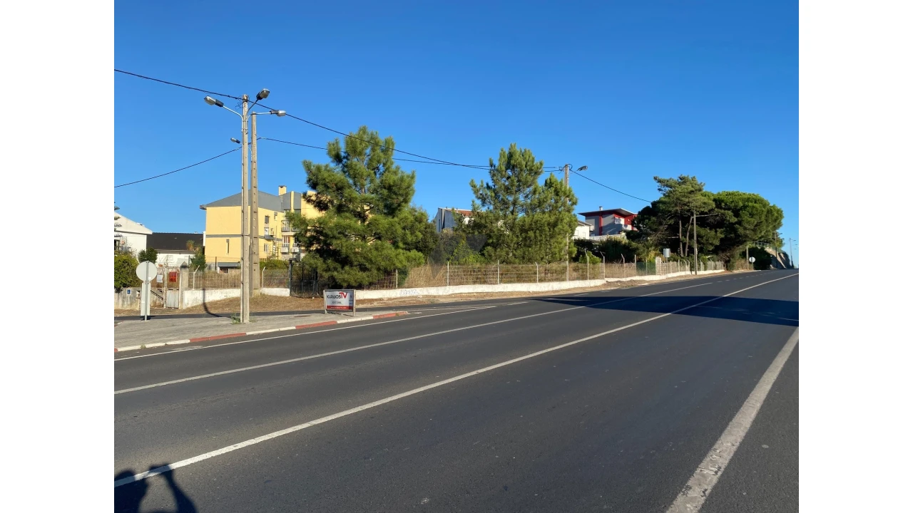 Terreno para Venda em Amora Foto 33