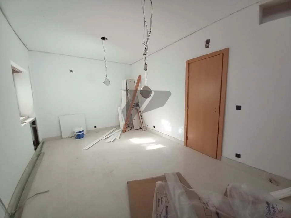 Moradia T6 para Venda em Carcavelos e Parede Foto 50