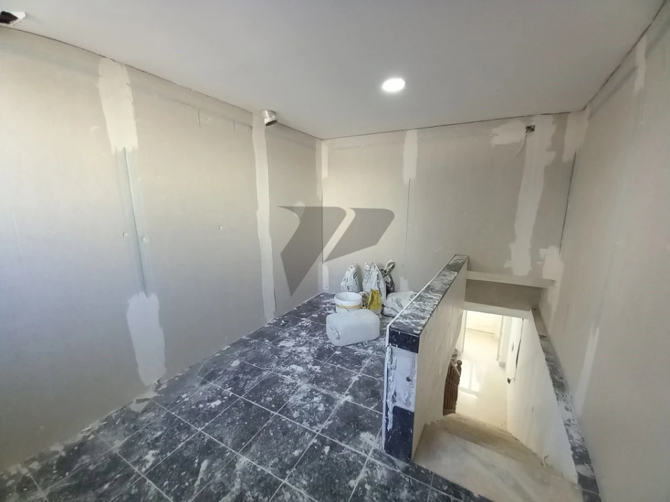 Moradia T6 para Venda em Carcavelos e Parede Foto 41