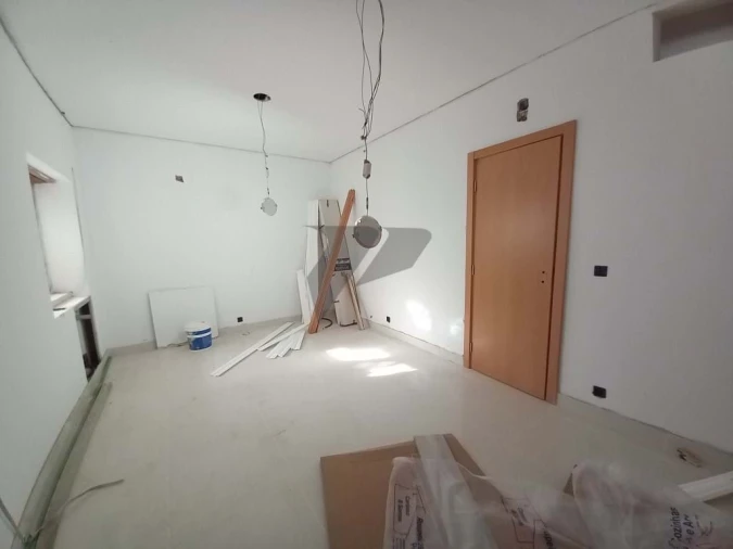 Moradia T6 para Venda em Carcavelos e Parede Foto 50