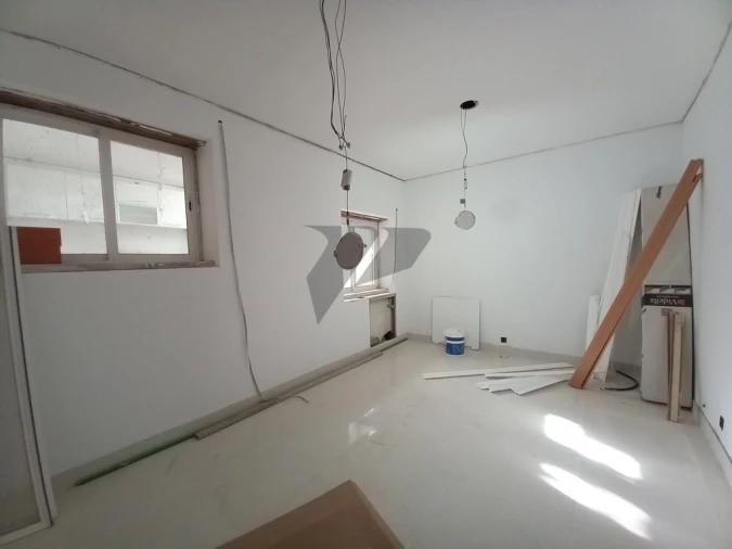 Moradia T6 para Venda em Carcavelos e Parede Foto 49