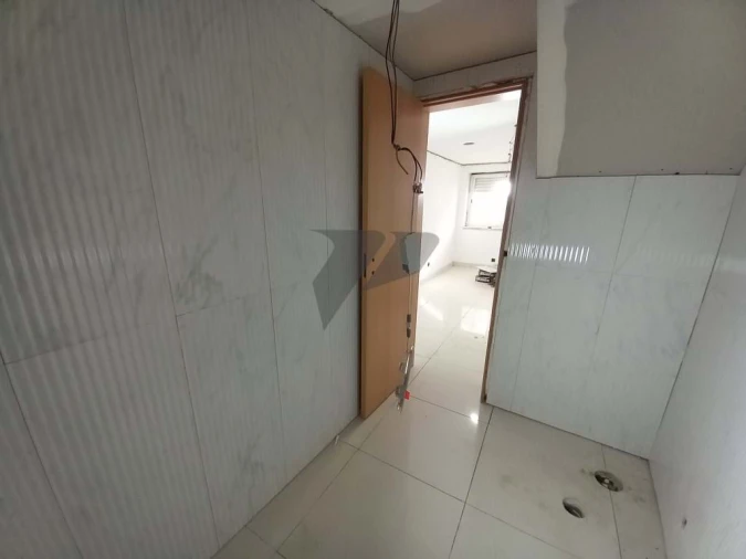 Moradia T6 para Venda em Carcavelos e Parede Foto 43