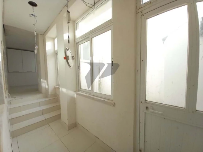 Moradia T6 para Venda em Carcavelos e Parede Foto 52