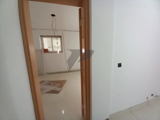 Moradia T6 para Venda em Carcavelos e Parede Foto 48