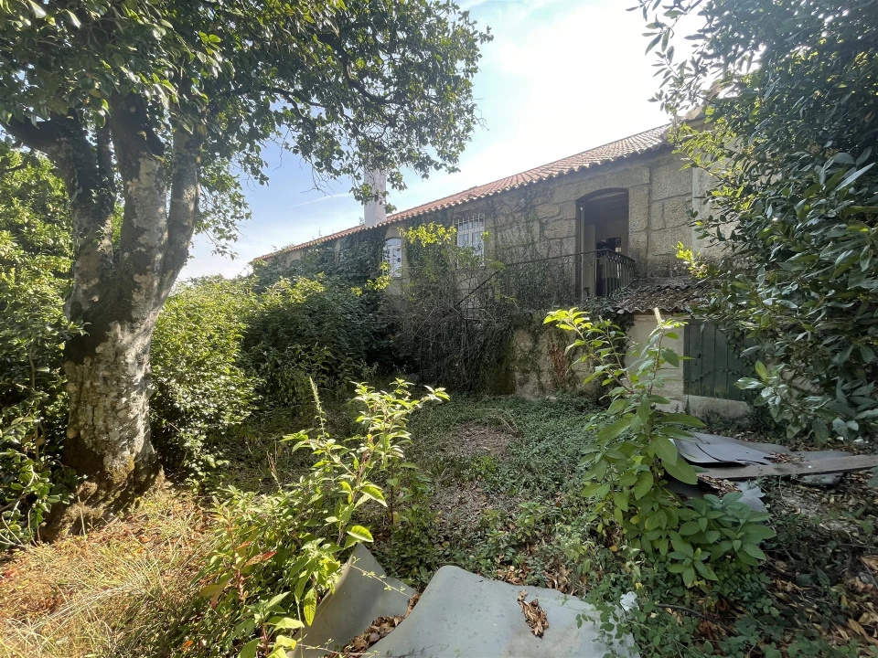 Moradia T3 para Venda em Travancinha Foto 3