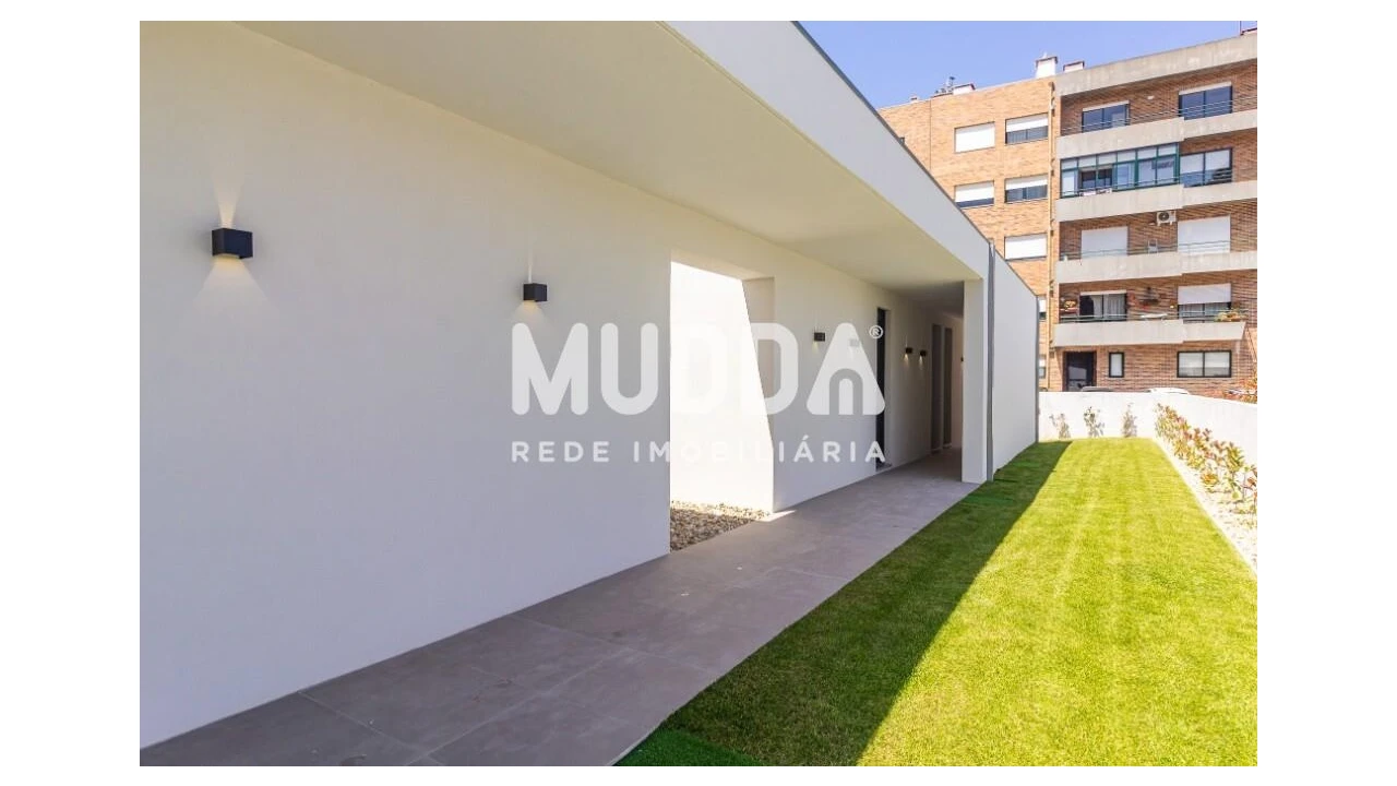 Moradia T4 para Venda em Rio Meão Foto 4