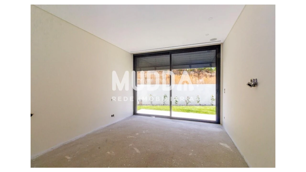 Moradia T4 para Venda em Rio Meão Foto 24