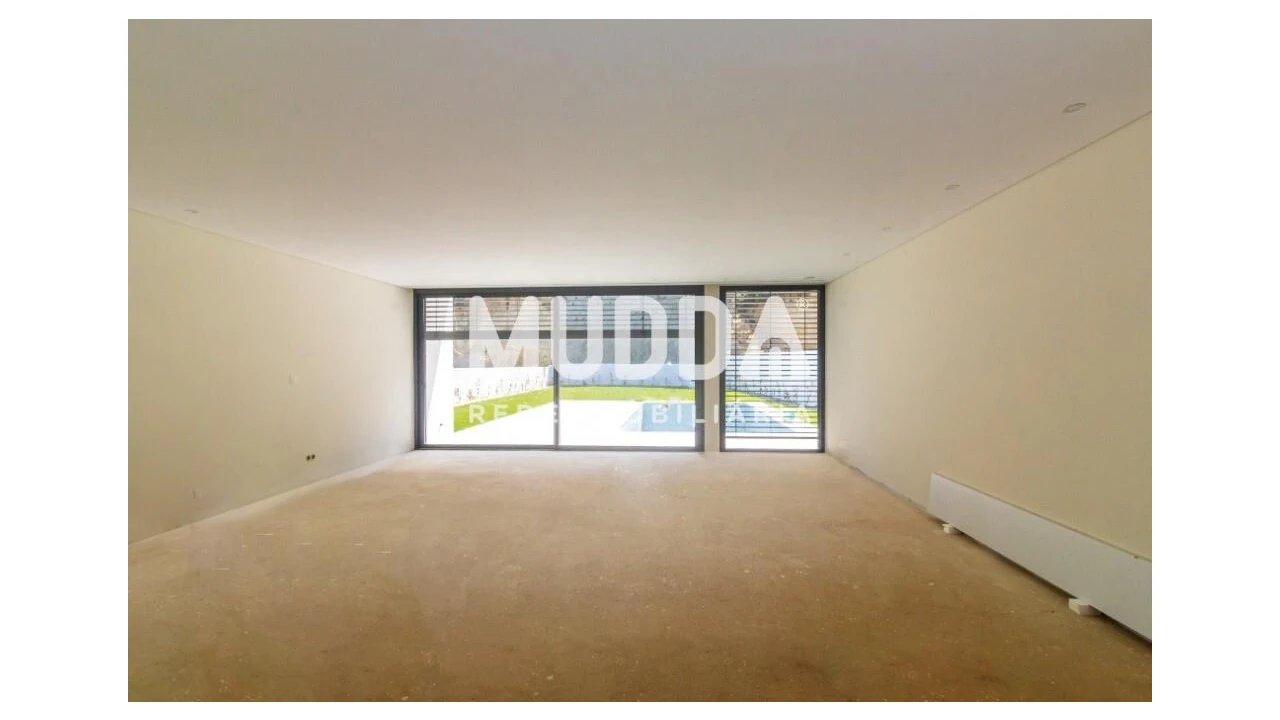 Moradia T4 para Venda em Rio Meão Foto 18