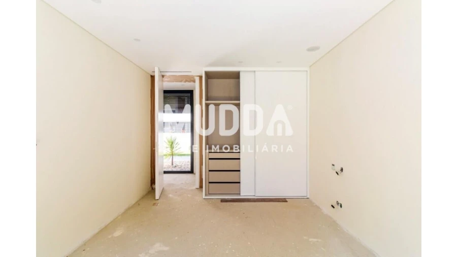 Moradia T4 para Venda em Rio Meão Foto 23