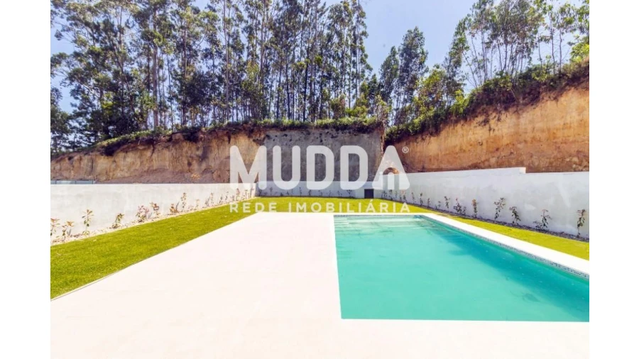 Moradia T4 para Venda em Rio Meão Foto 7