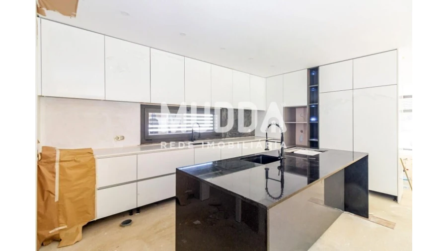 Moradia T4 para Venda em Rio Meão Foto 15