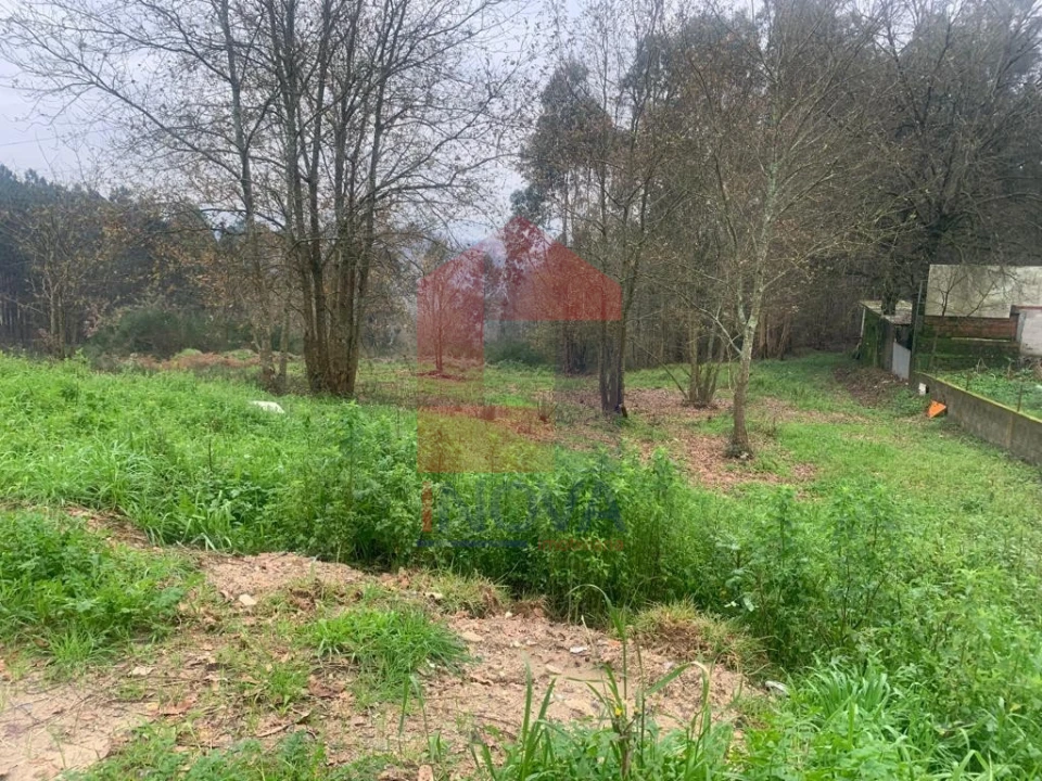 Terreno para Venda em Sabariz Foto 1