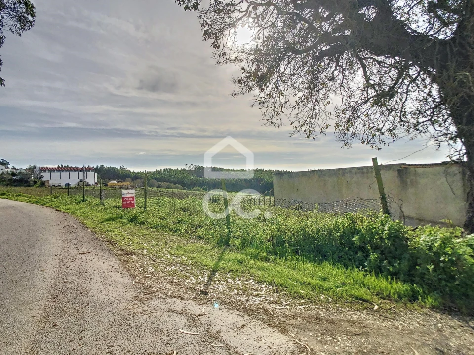 Terreno para Venda em Alvorninha Foto 12