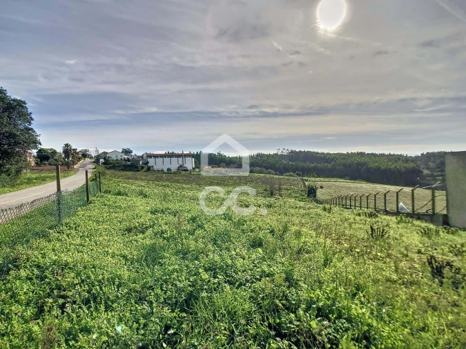 Terreno para Venda em Alvorninha Foto 2