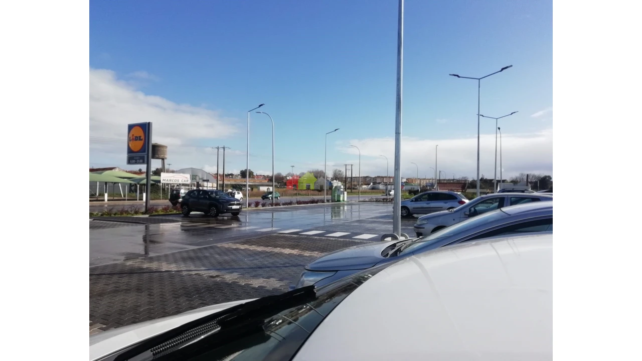 Terreno para Venda em Alhos Vedros Foto 12